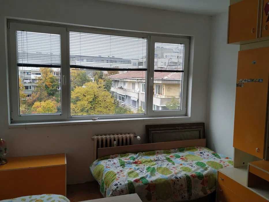 Дава се под наем Двустаен апартамент в София, Гео Милев - 65 кв.м за 400 € - Снимка #2