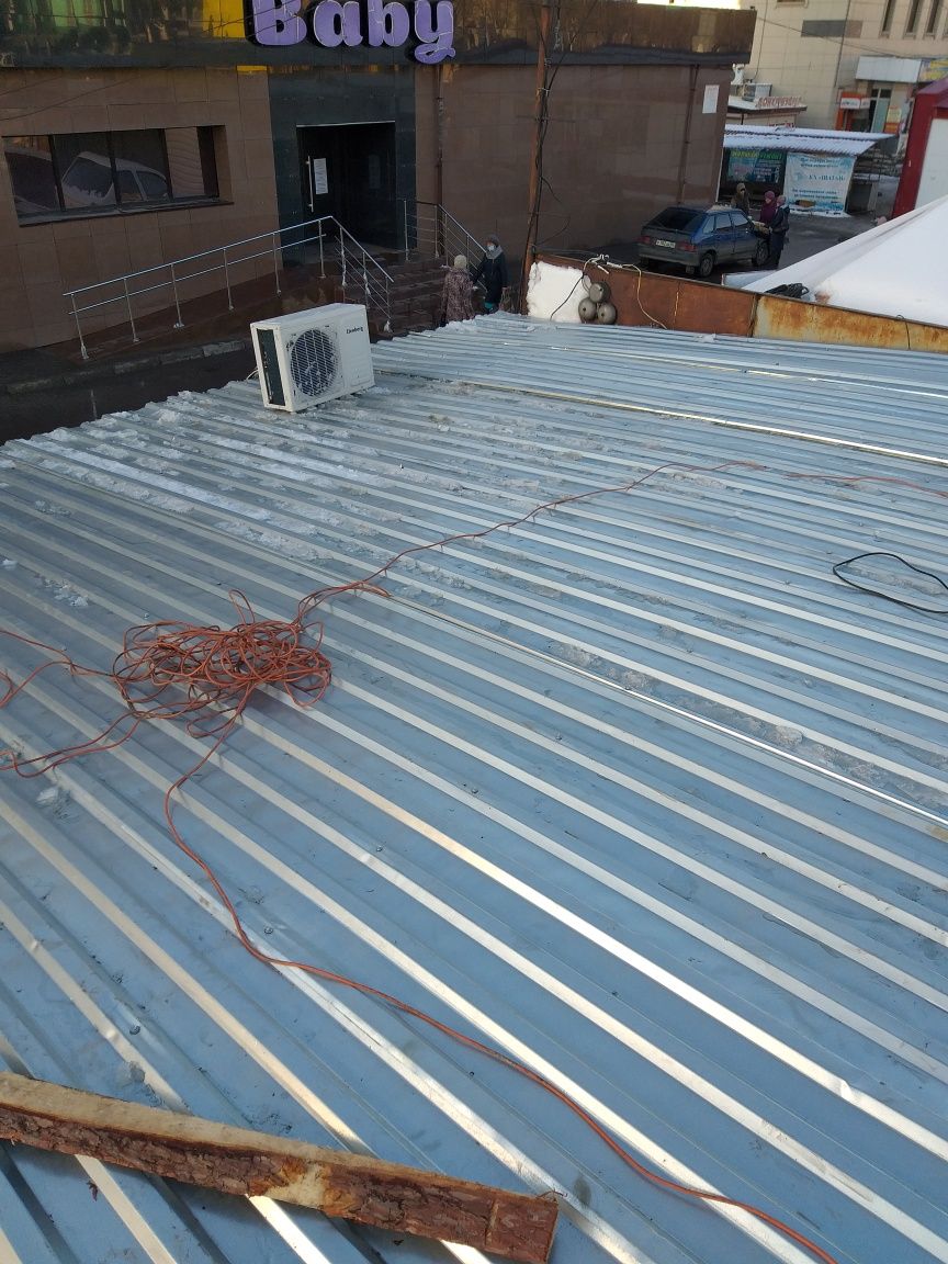 Кровельная черепица «roofing tiles». Кровля из профнастила н75. Глиняная черепица европа. Глиняная черепица браас. Фальцевая кровля гонт.