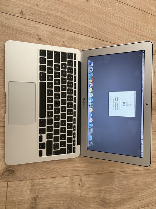 Macbook Air 11” inch