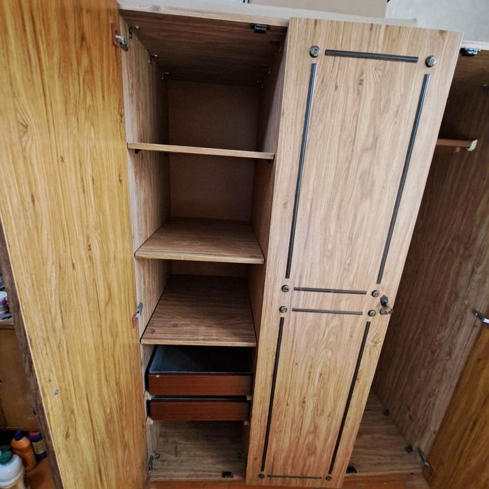 Шифонер 3-х дверный