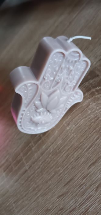 Lumanari hand made mana lui Fatima Hamsa