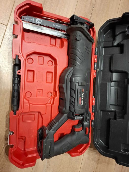 Акумулаторен прободен трион Parkside