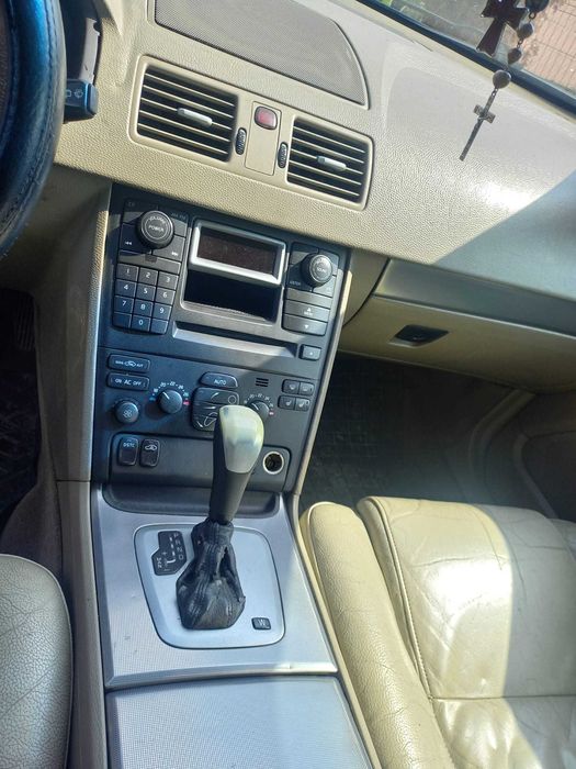 VOLVO XC90 2003 — imagine 3