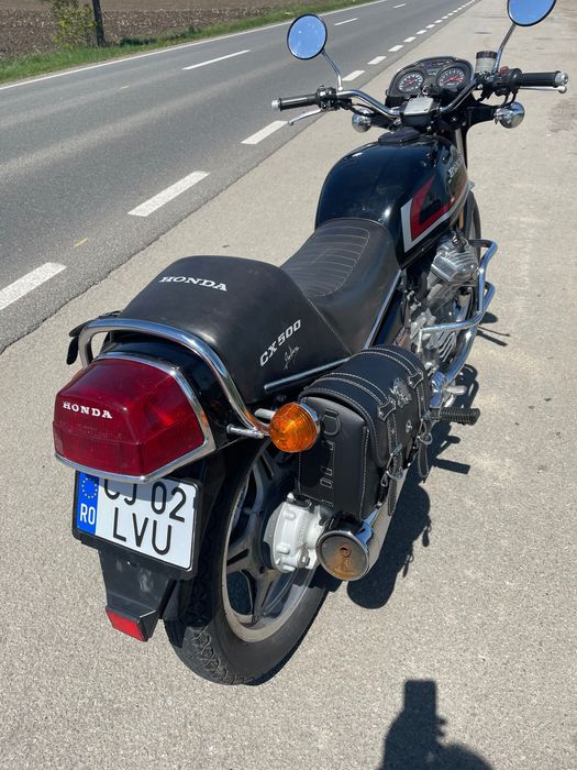 Vând HONDA CX 500
