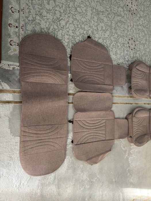 Универсальный чехол на авто