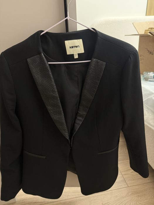 Продам жанский пиджак