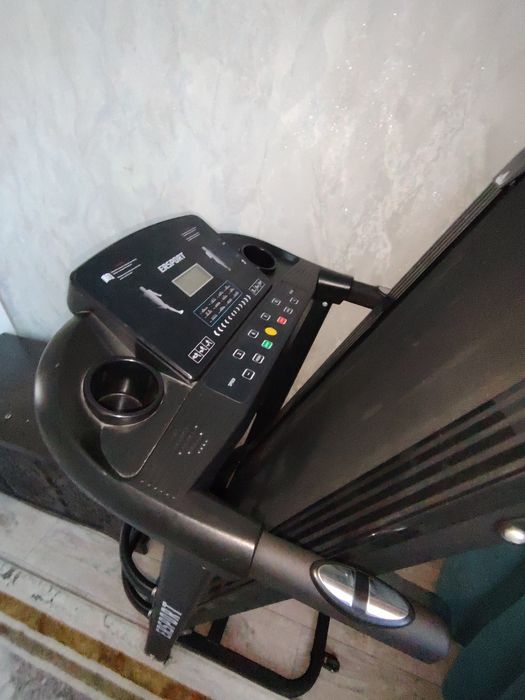 Беговая дорожка 
Продаётся