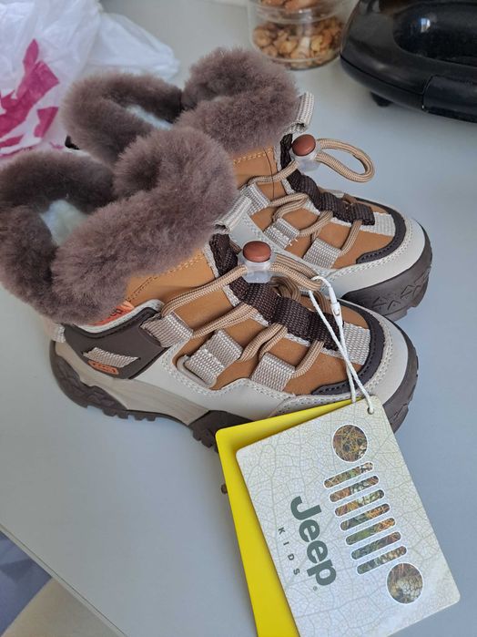 Обувь  детская новоя Jeep
