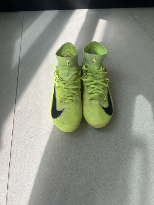 Ghete nike acc de fotbal