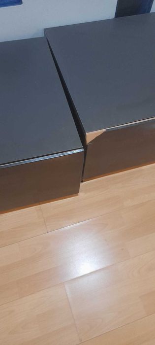 comoda tv formata din 2 corpuri