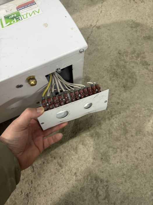 Продам ветровую завесу