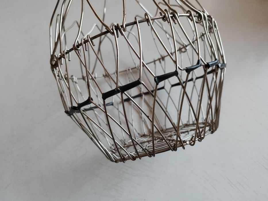 Стара метална кошница за яйца, Стара ножица, тока