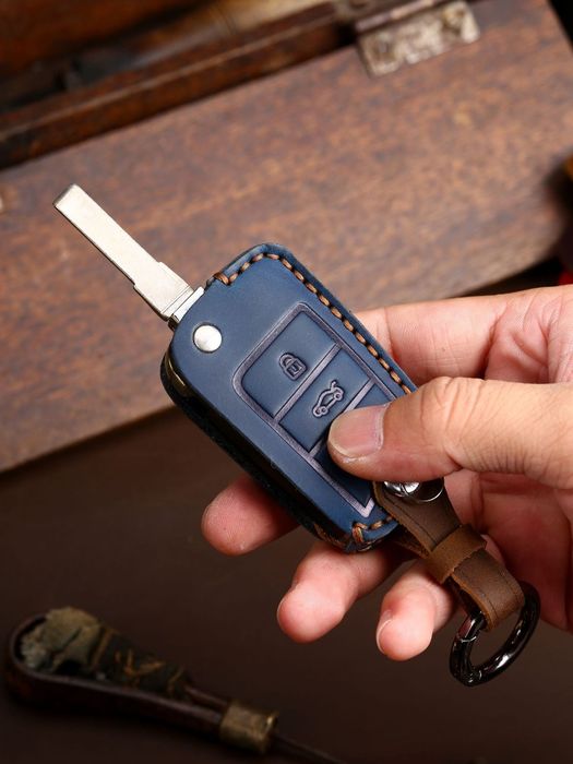 Кожен калъф за ключ VW Golf 7 Touran Skoda Octavia 3 Superb Karoq Seat