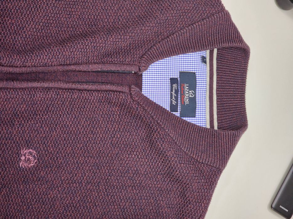 Пуловер с цип, за над риза.