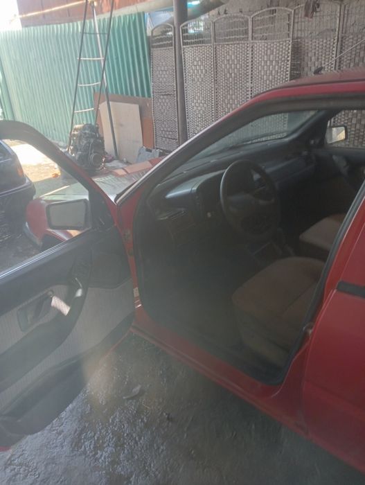 Продам машину в среднем состоянии