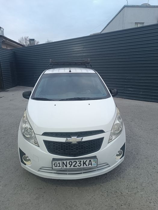 Срочно Спарк 2011 йил 2 позиция