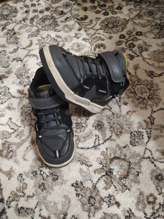 Ботинки на мальчика 27 размер