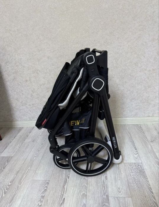 Коляска New Lux z1 черный