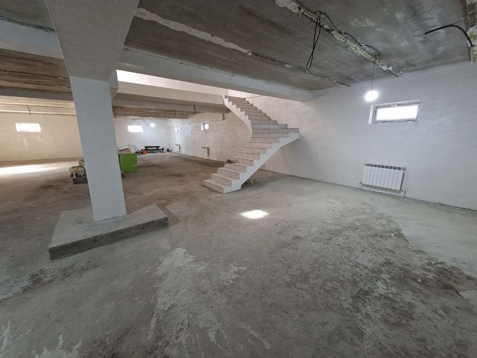 Urganch Shahar Markazida Arenda 260kv