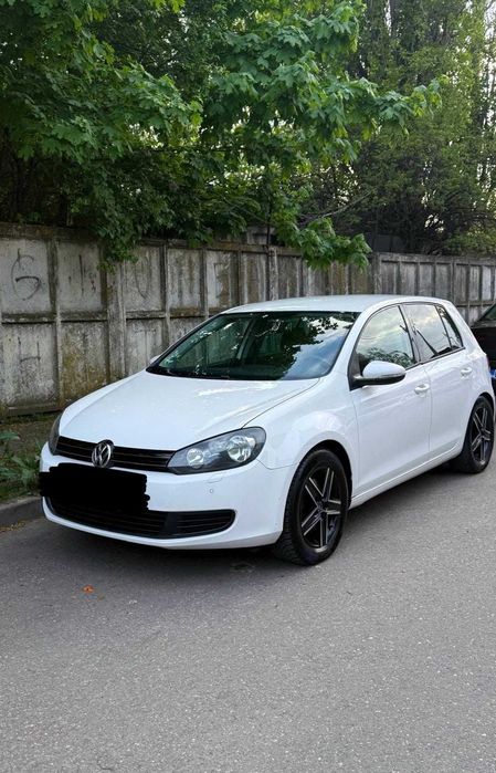 VOLKSWAGEN Golf 2010 — imagine 2