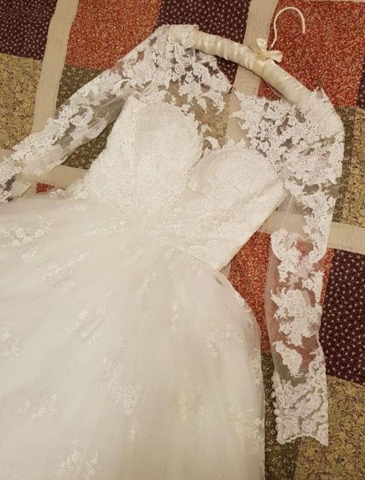 Свадебное платье