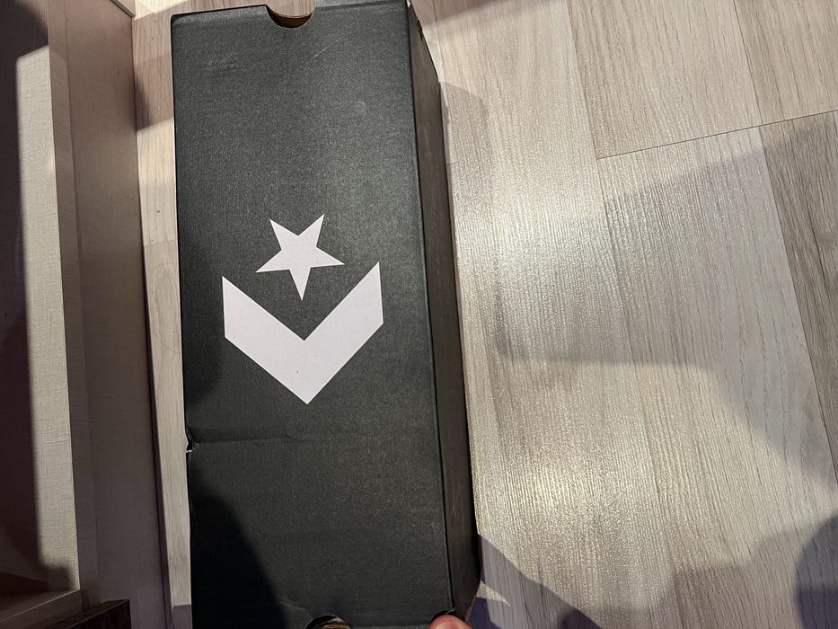 Чисто нови Кецове converse