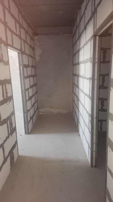 Продаётся 1 но комнатная квартира в 7 микрорайоне.