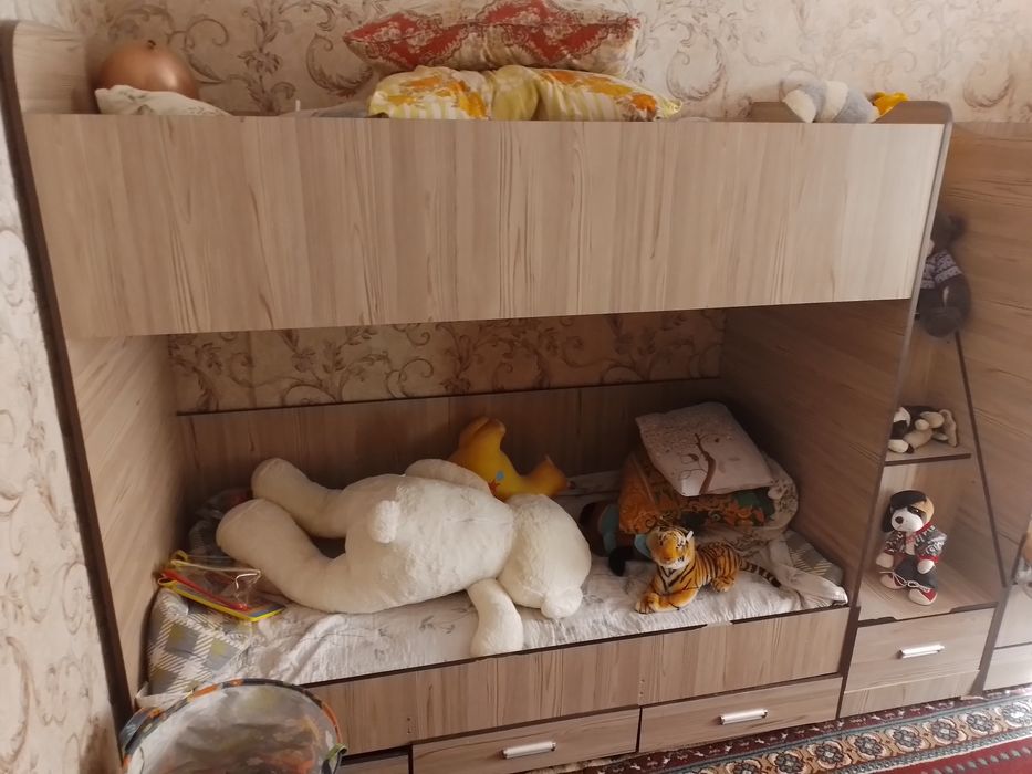 Двухярусные кровати