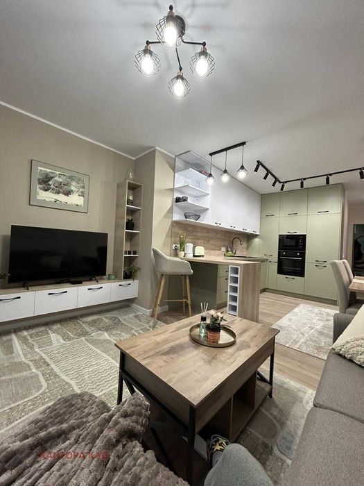 Дава се под наем Двустаен апартамент в София, Лозенец - 80 кв.м за 428.91 € - Снимка #6