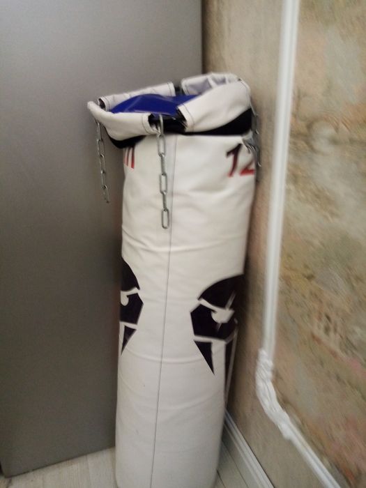 продам боксерскую грушу