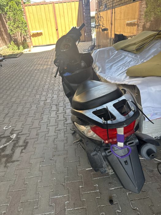 Продам мопед M8 срочно