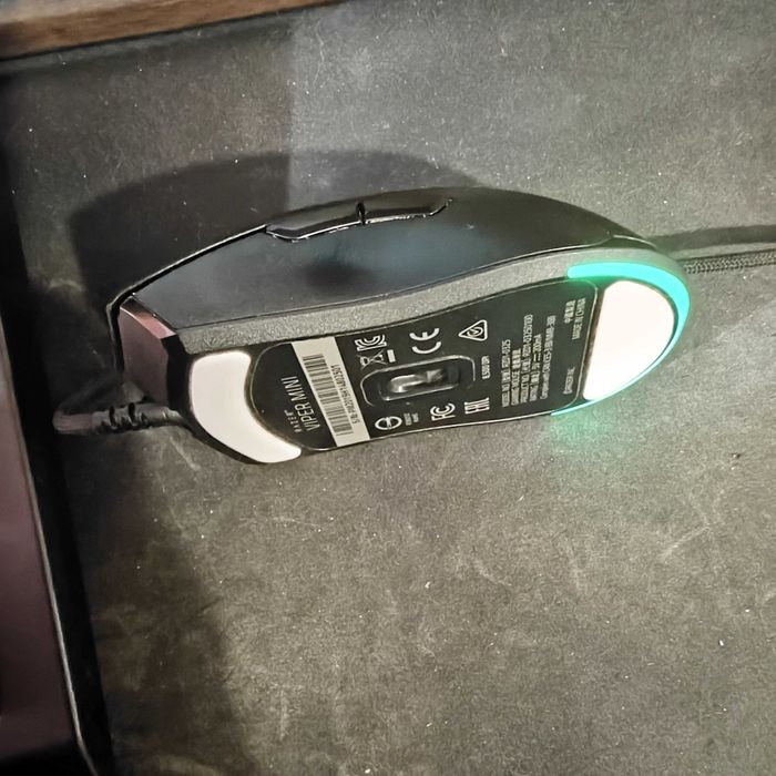 Vând calculator+ periferice GPU 8GB 256bit, CPU RYZEN 7 2700, 16GB RAM