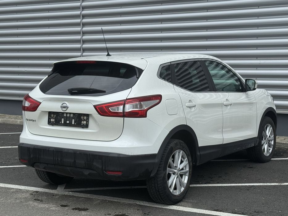 Nissan Qashqai - 1,6 diesel - 131 CP - 4x4