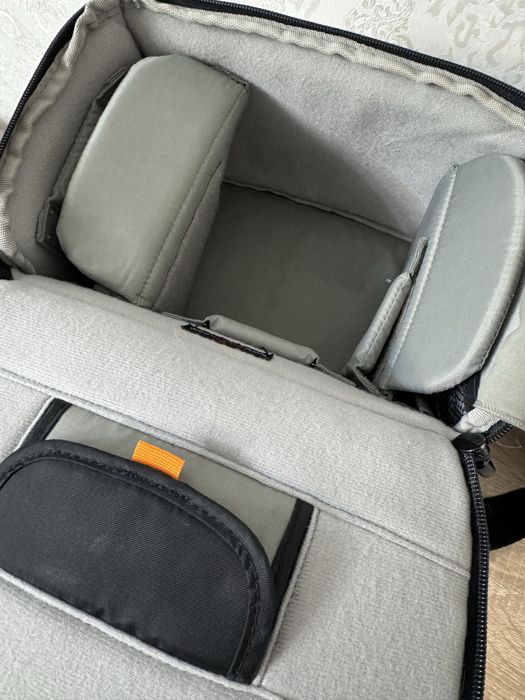 Продам сумку-чехол для фотоаппарата