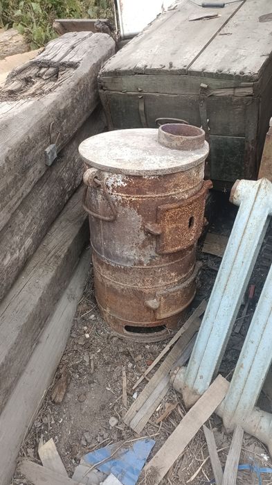Буржуйка чугунная