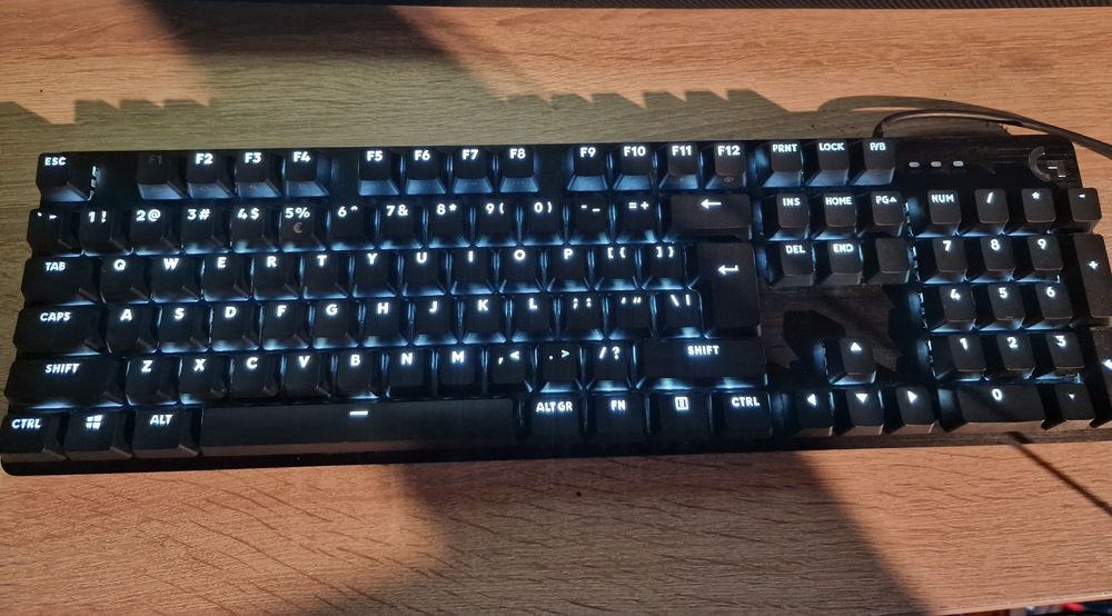 Tastatura gaming mecanica Logitech G413SE