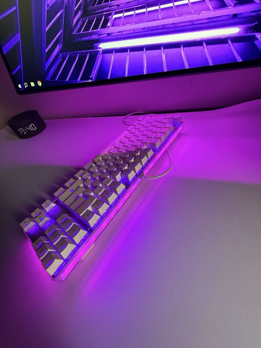 Продается механическая игровая клавиатура