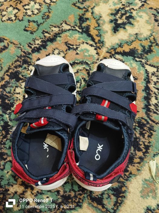 Продам ботинки на осень,весну