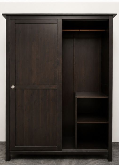 Dulap  Ikea cu uși glisante-aproape nou