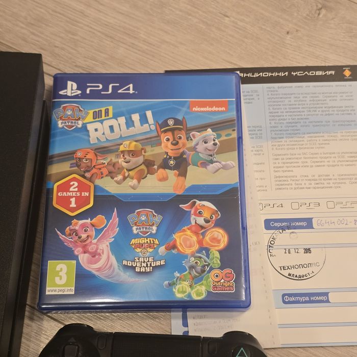 Sony PS4 1TB. С 2 бр. dual shock контролера и 2 бр.  motion контролера