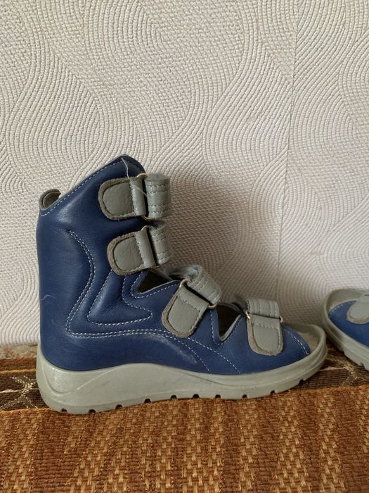 ортопедичкская обувь сандали