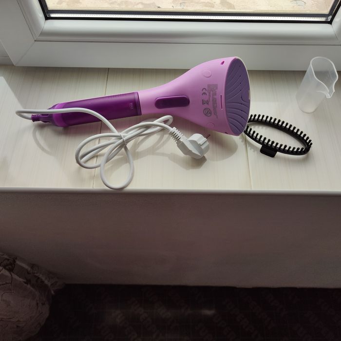 Ръчен уред за гладене с пара