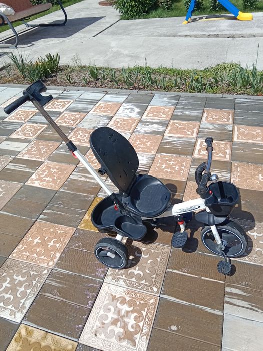 Велосипед, детский, трёхколёсный.