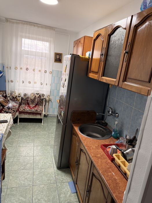 Apartament cu 3 camere