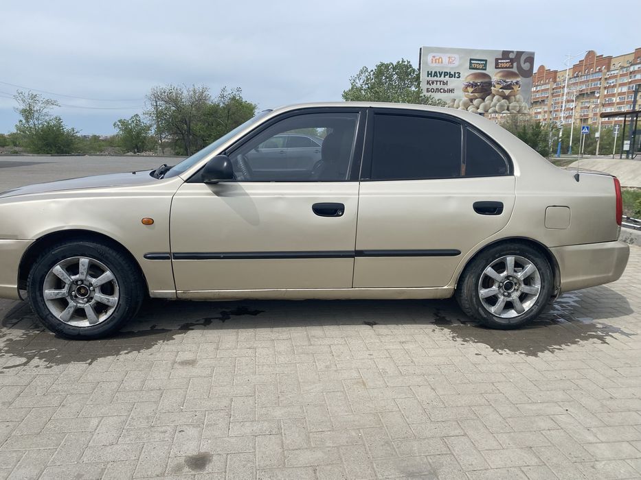 Хюндай акцент 2005