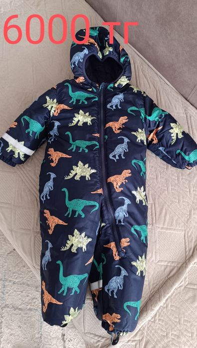 Продам комбинезон осень-весна