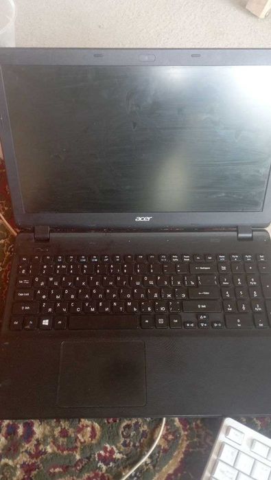noutbouk acer sotiladi arzon