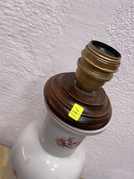 Голяма настолна лампа от порцелан немско производство