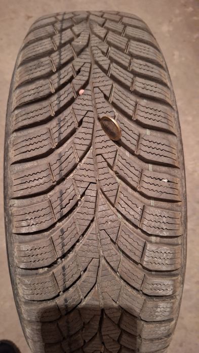 Стоманени джанти-15 цола със зимни гуми 15  Continental + болтове .80