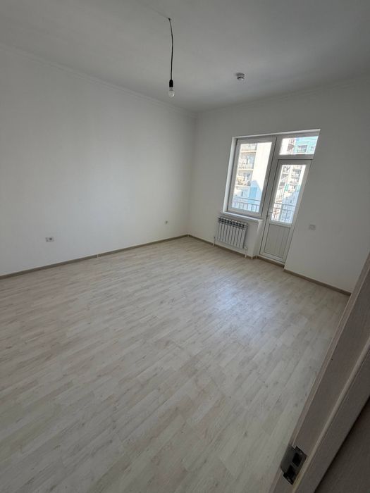 Продается 3-х комнатная квартира в Яшнабадском районе мах. Олмос